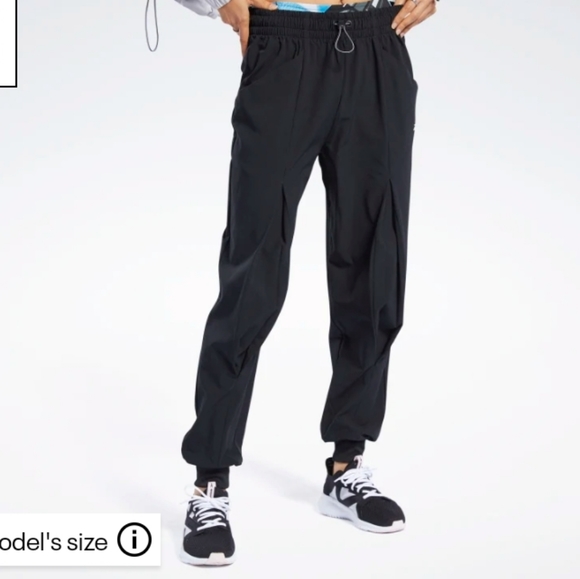 Fashion Pleated Woven pants - Picture 1 of 8